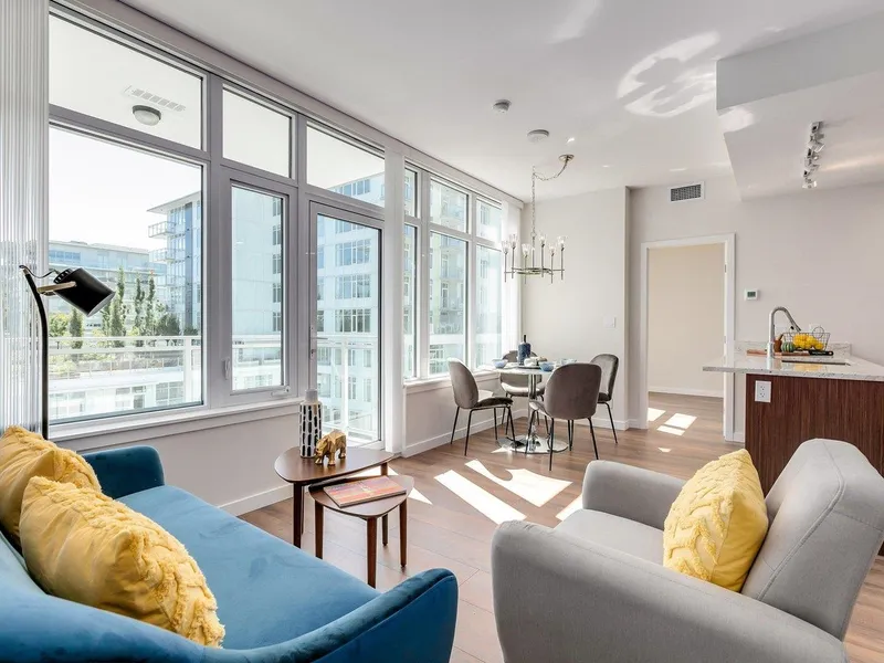 1207 3328 CARSCALLEN ROAD - photo 1 of 21