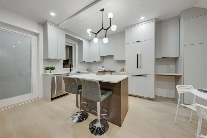 3 6730 HEATHER STREET - photo 4 of 25