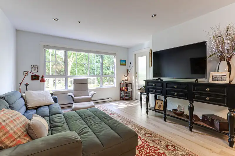 114 2960 PRINCESS CRESCENT - photo 4 of 20