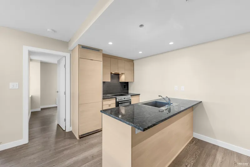 2503 489 INTERURBAN WAY - photo 4 of 25