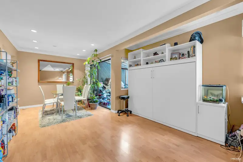 7 9280 GLENALLAN DRIVE - photo 2 of 30