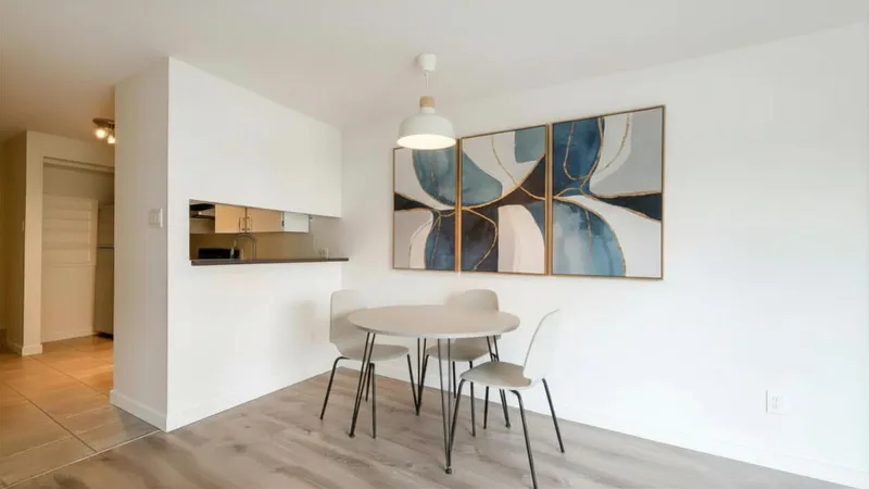 309 1500 PENDRELL STREET - photo 2 of 24