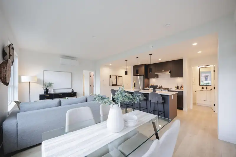 209 2425 166 STREET - photo 4 of 18