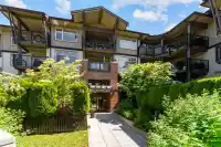 315 400 KLAHANIE DRIVE - thumbnail 1