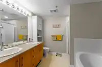 315 400 KLAHANIE DRIVE - thumbnail 13