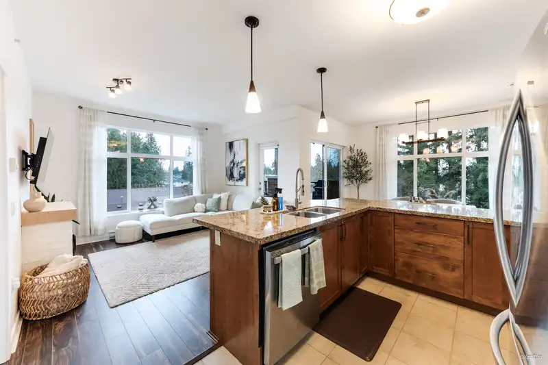 406 11950 HARRIS ROAD - photo 3 of 27