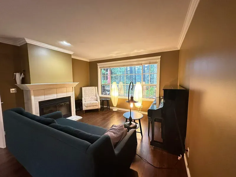 37 DEERWOOD PLACE - photo 1 of 10