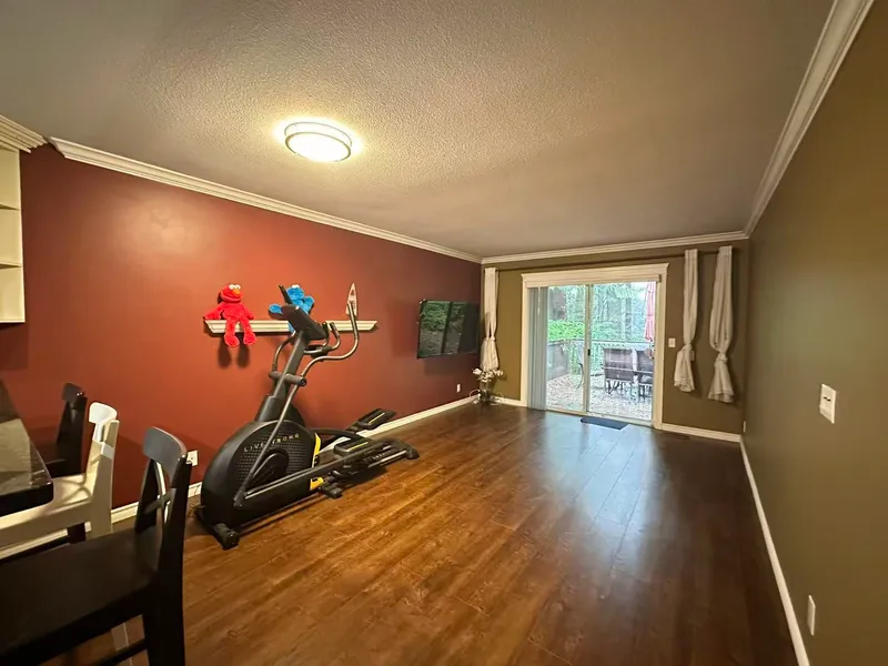 37 DEERWOOD PLACE - photo 2 of 10