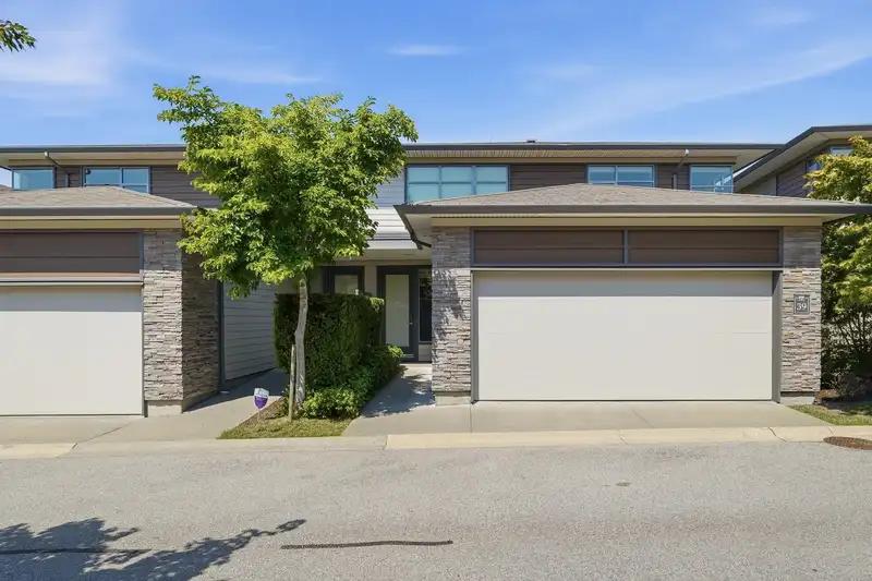 39 2603 162 STREET - photo 1 of 40