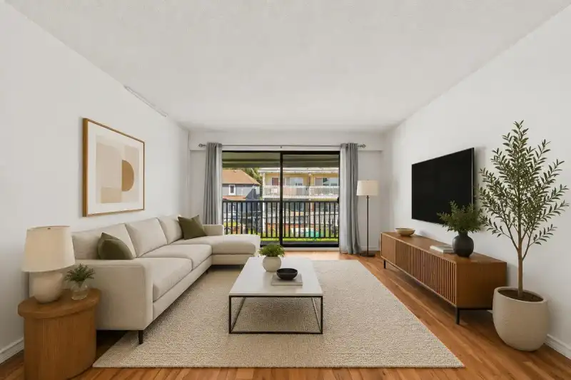 315 310 W 3RD STREET - photo 1 of 18