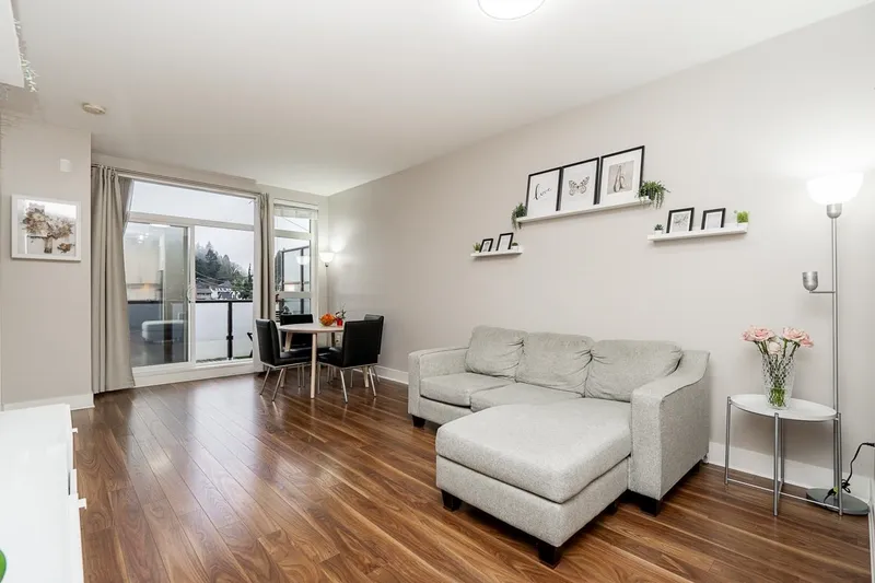 419 55 EIGHTH AVENUE - photo 2 of 25