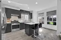 5653 148A STREET - thumbnail 6