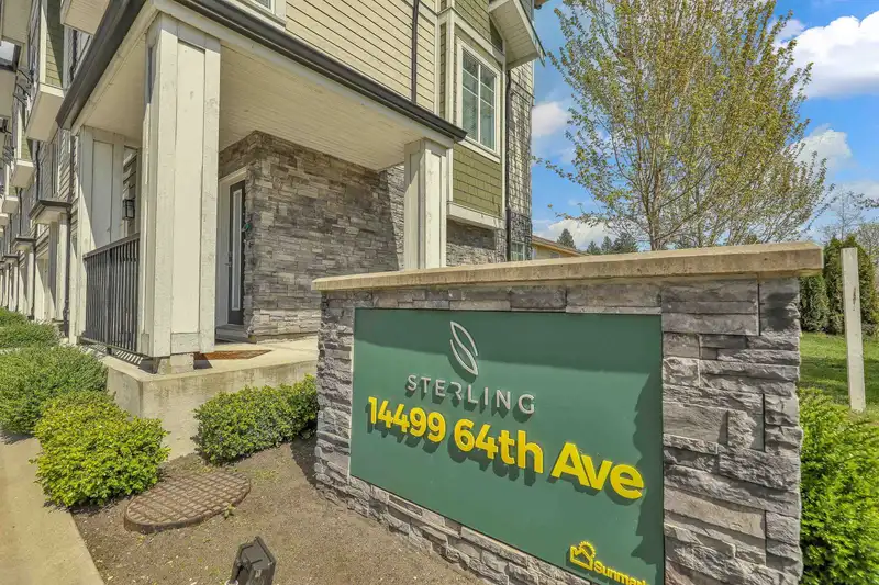 24 14499 64 AVENUE - photo 1 of 34