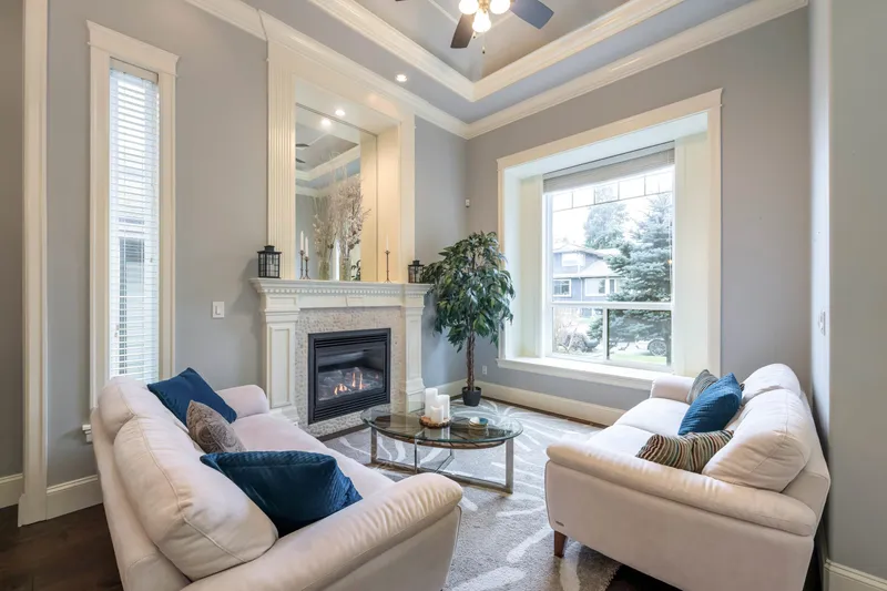 10876 78A AVENUE - photo 2 of 25