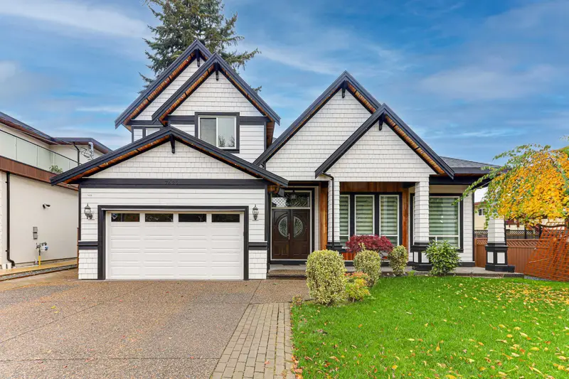 7420 116 ST STREET - photo 1 of 25