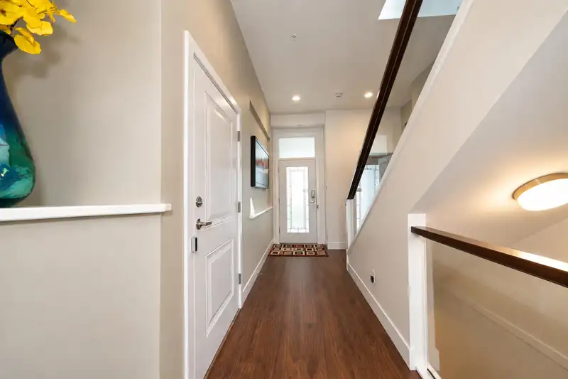 10499 MCEACHERN STREET - photo 4 of 25