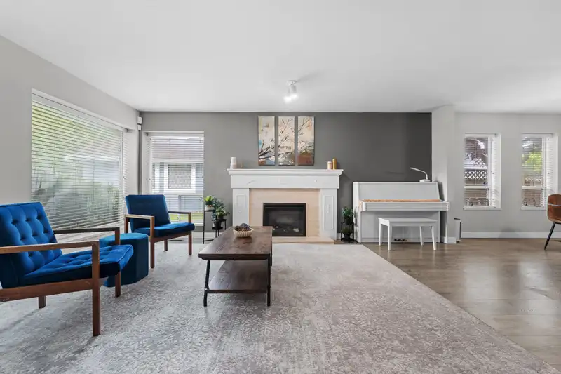 5379 OPAL PLACE - photo 4 of 40