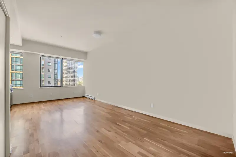 1113 1333 W GEORGIA STREET - photo 3 of 26