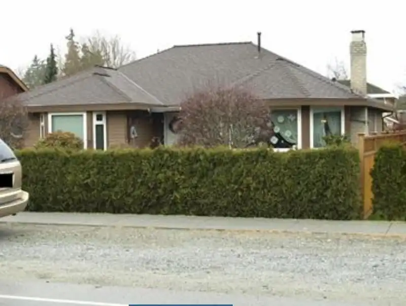 16715 104 AVENUE - photo 1 of 1