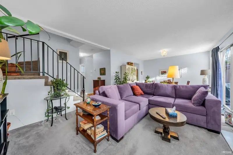 1502 4900 FRANCIS ROAD - photo 3 of 27