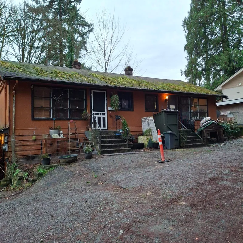 934-938 CLARKE ROAD - photo 1 of 20