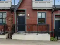7891 OAK STREET - thumbnail 15