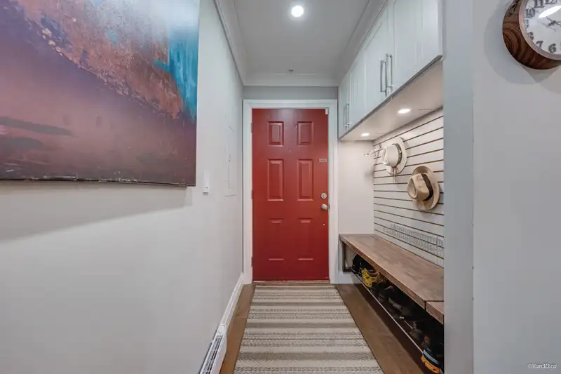 309 7000 21ST AVENUE - photo 2 of 34