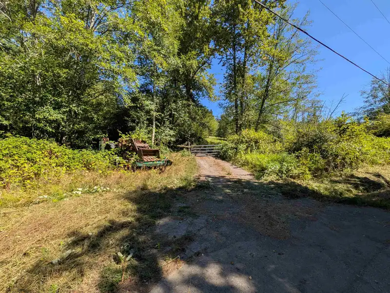 26713 96 AVENUE - photo 4 of 16