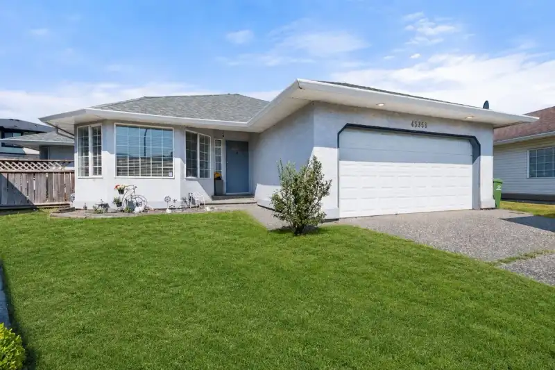 45358 PAIGE PLACE - photo 1 of 35