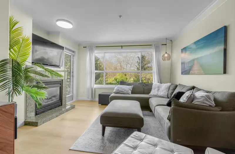 307 8115 121A STREET - photo 4 of 23