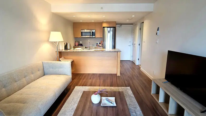 419 135 E 17TH STREET - photo 3 of 25