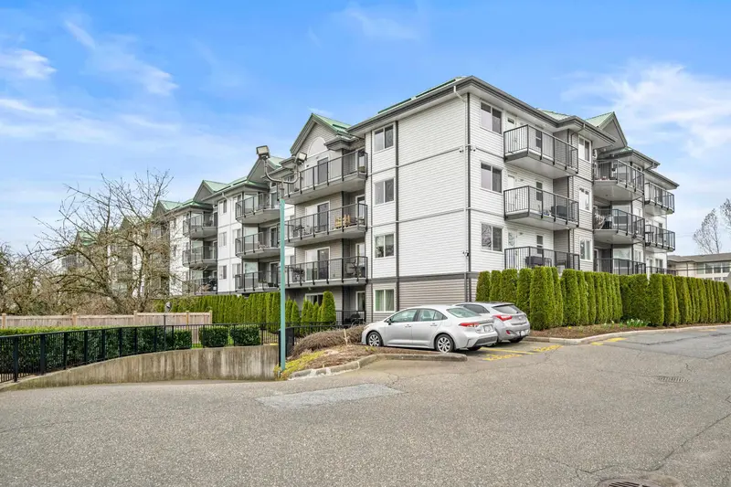 315 32044 OLD YALE ROAD - photo 3 of 25