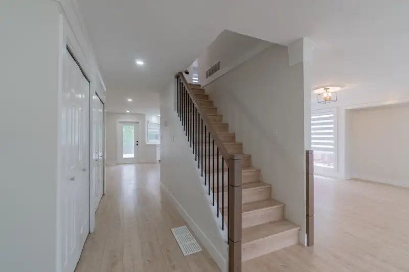 32128 BALFOUR DRIVE - photo 3 of 40