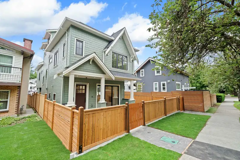 1 865 E 23RD AVENUE - photo 1 of 1