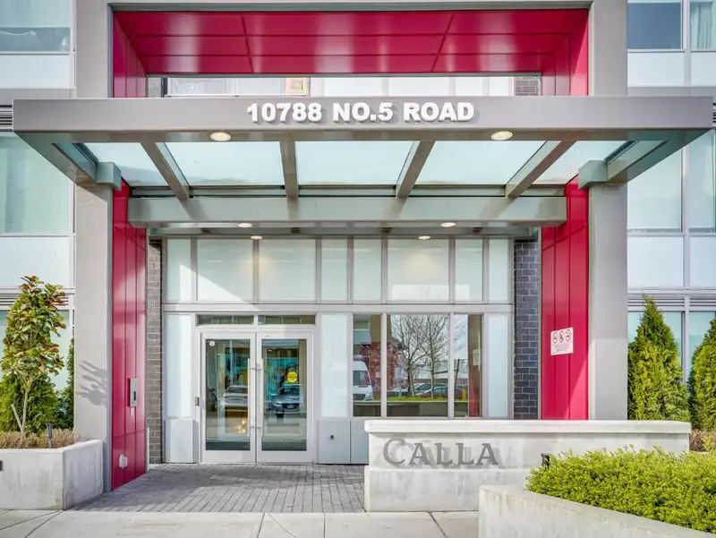 102 10788 NO. 5 ROAD - photo 1 of 16