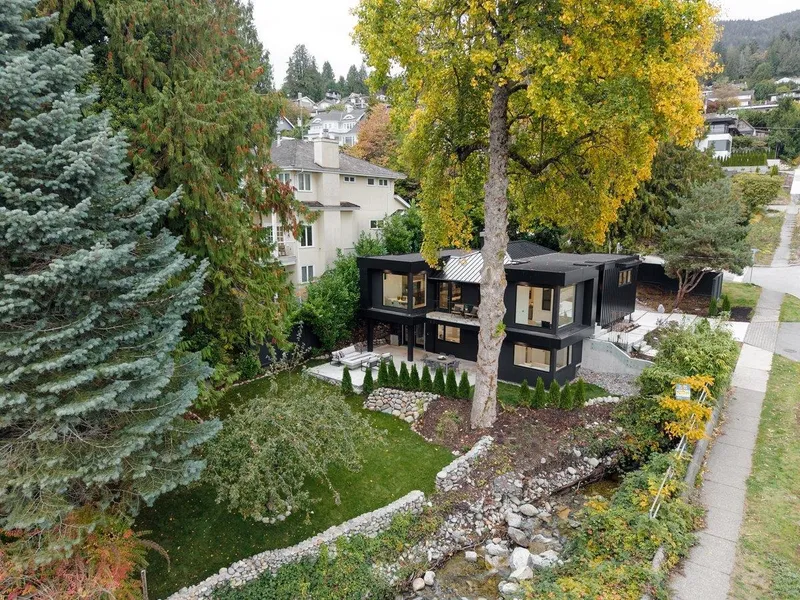 2508 NELSON AVENUE - photo 3 of 21