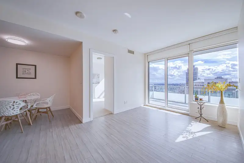2310 4508 HAZEL STREET - photo 3 of 17