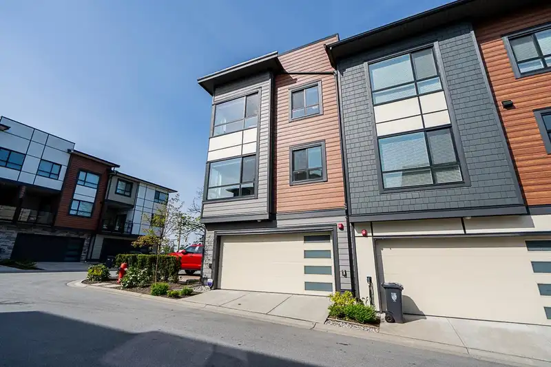 30 20150 81 AVENUE - photo 1 of 38