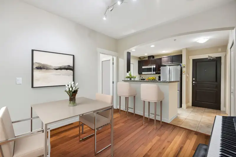311 6279 EAGLES DRIVE - photo 1 of 11