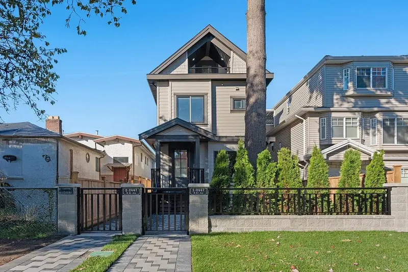 1 2447 E 41ST AVENUE - photo 1 of 25