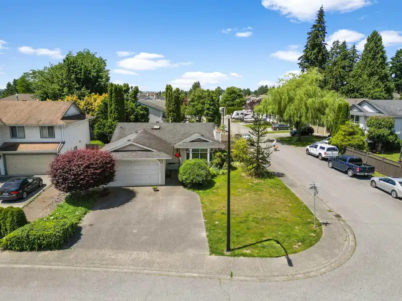 11545 WARESLEY STREET - photo 1 of 28
