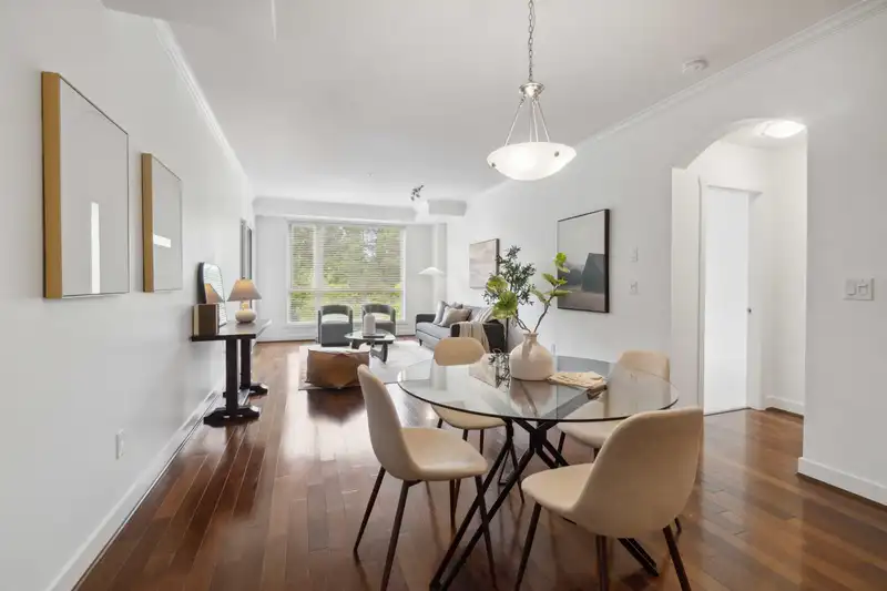 307 2628 MAPLE STREET - photo 2 of 28