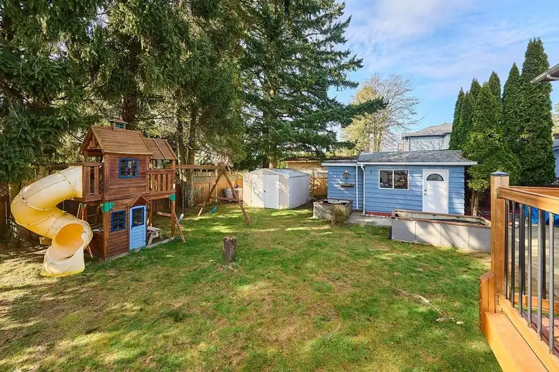 11711 BLAKELY ROAD - photo 2 of 28