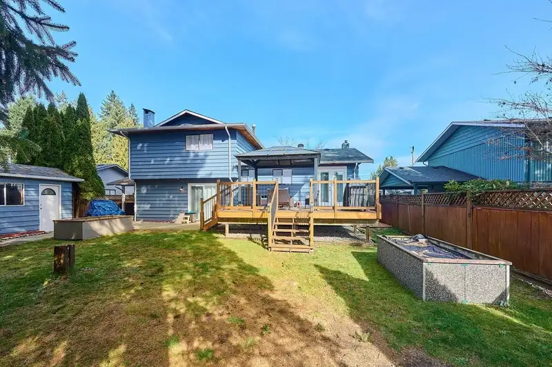 11711 BLAKELY ROAD - photo 4 of 28