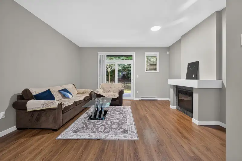 45 6123 138 STREET - photo 3 of 32