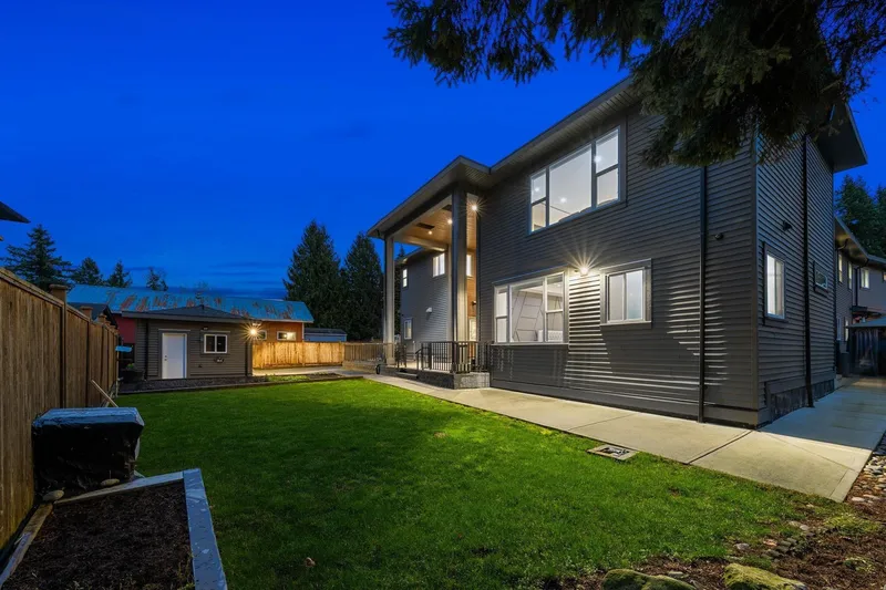 23697 OLD YALE ROAD - photo 4 of 25