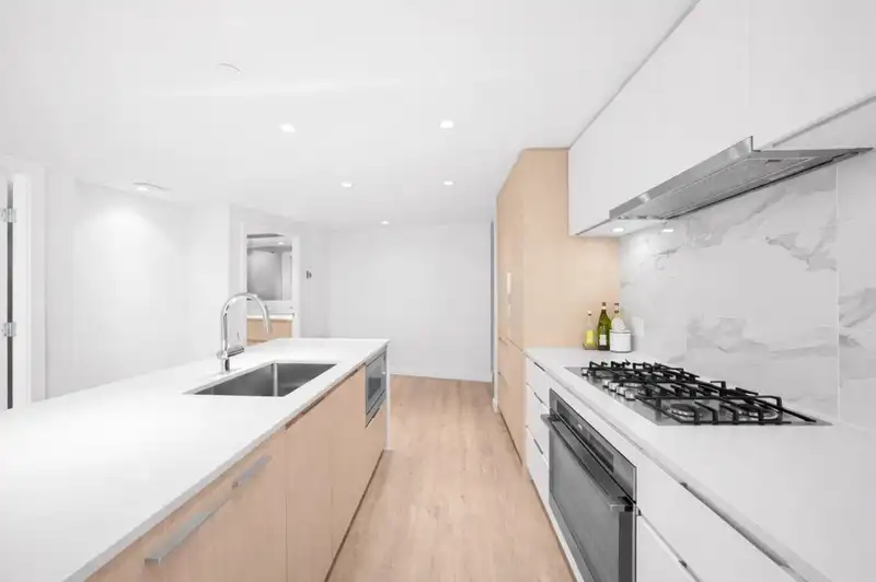 709 1500 FERN STREET - photo 4 of 12