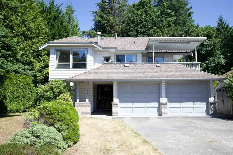 852 TRALEE PLACE - photo 1 of 40