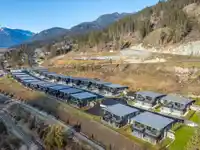 29 4000 SUNSTONE WAY - thumbnail 2