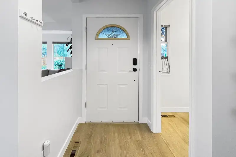 7 19060 119 AVENUE - photo 3 of 40